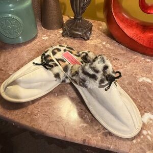Kate Spade Cream Slippers with Leopard Faux Fur